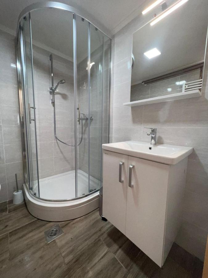 Apartmani Albatros Perusic 외부 사진