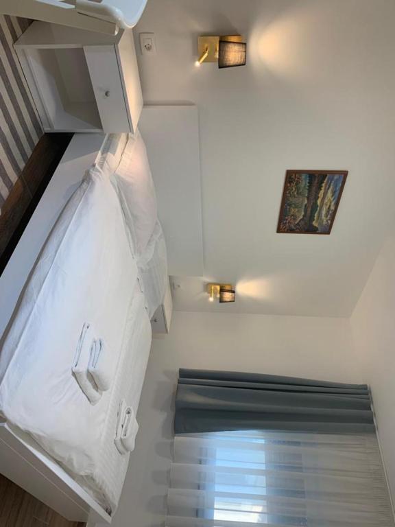 Apartmani Albatros Perusic 외부 사진