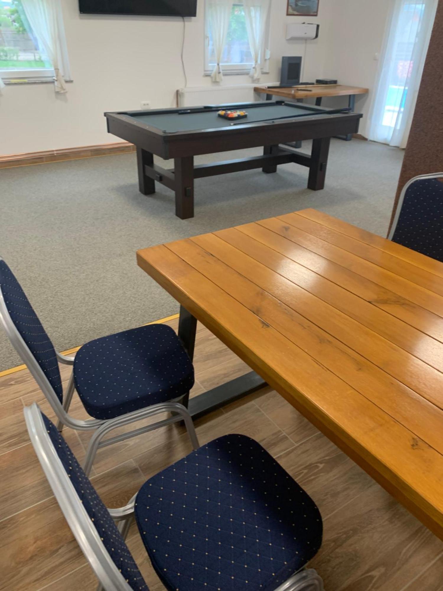 Apartmani Albatros Perusic 외부 사진